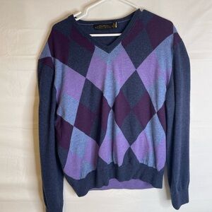 Eildon Hills Men's XL V Neck Argyle Merino Wool Sweater Blue Purples 3644